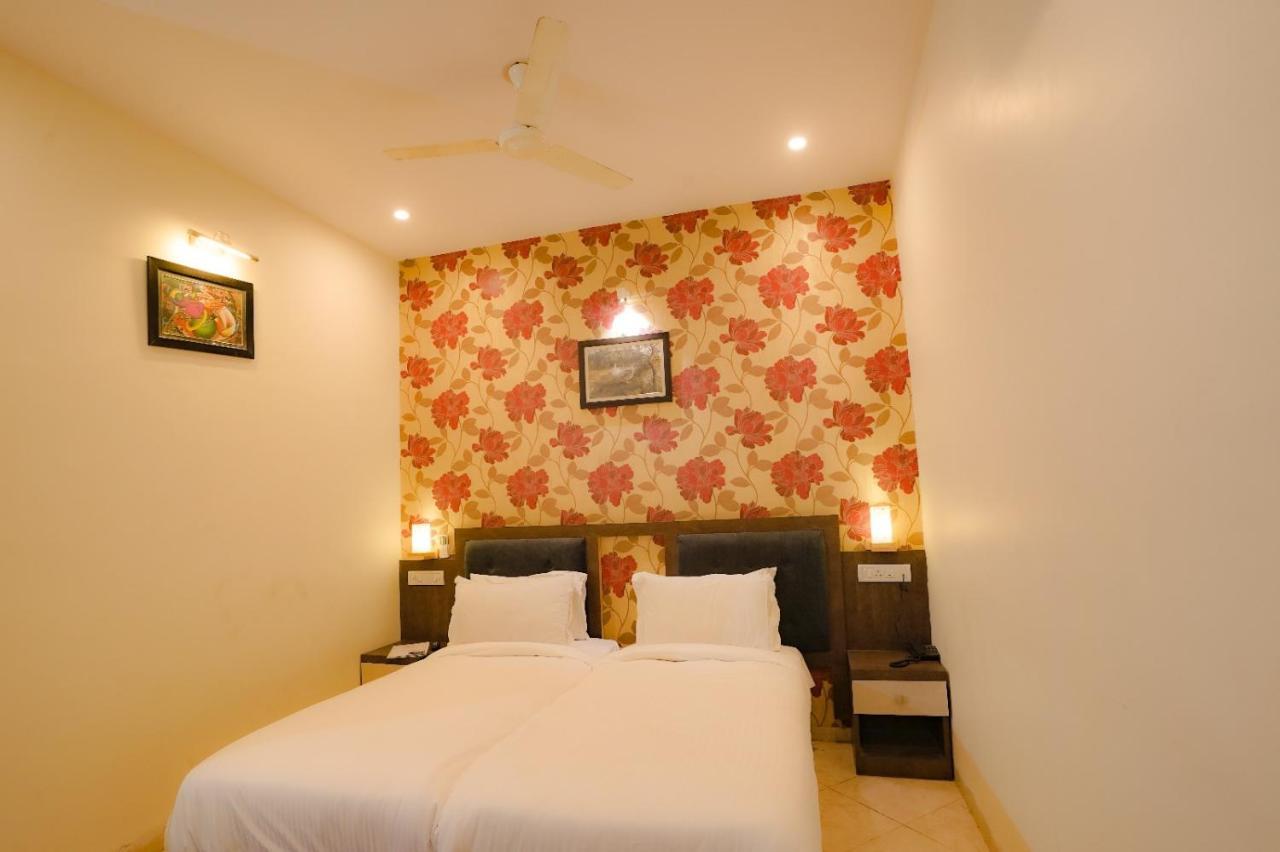 Royal Ocean Resort Jaipur Ngoại thất bức ảnh