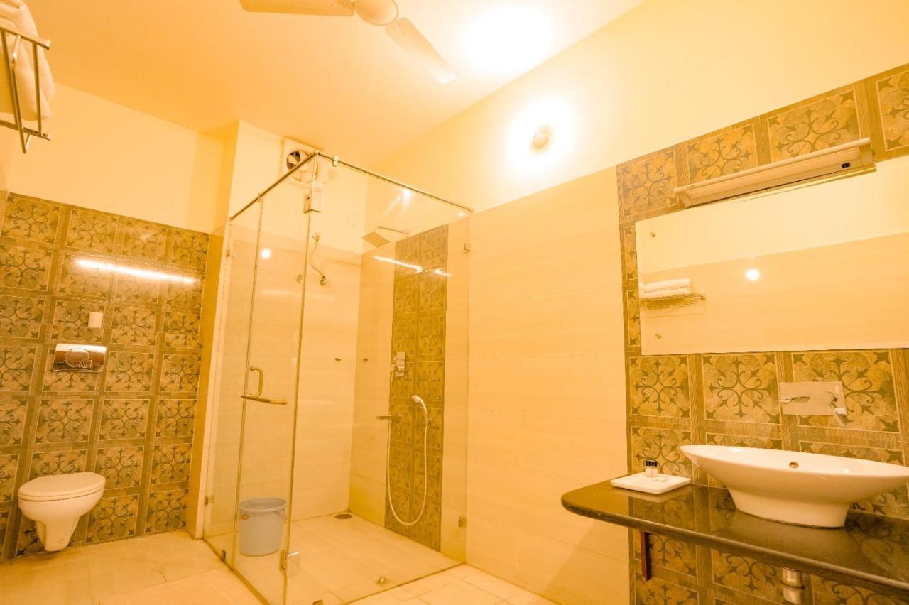 Royal Ocean Resort Jaipur Ngoại thất bức ảnh